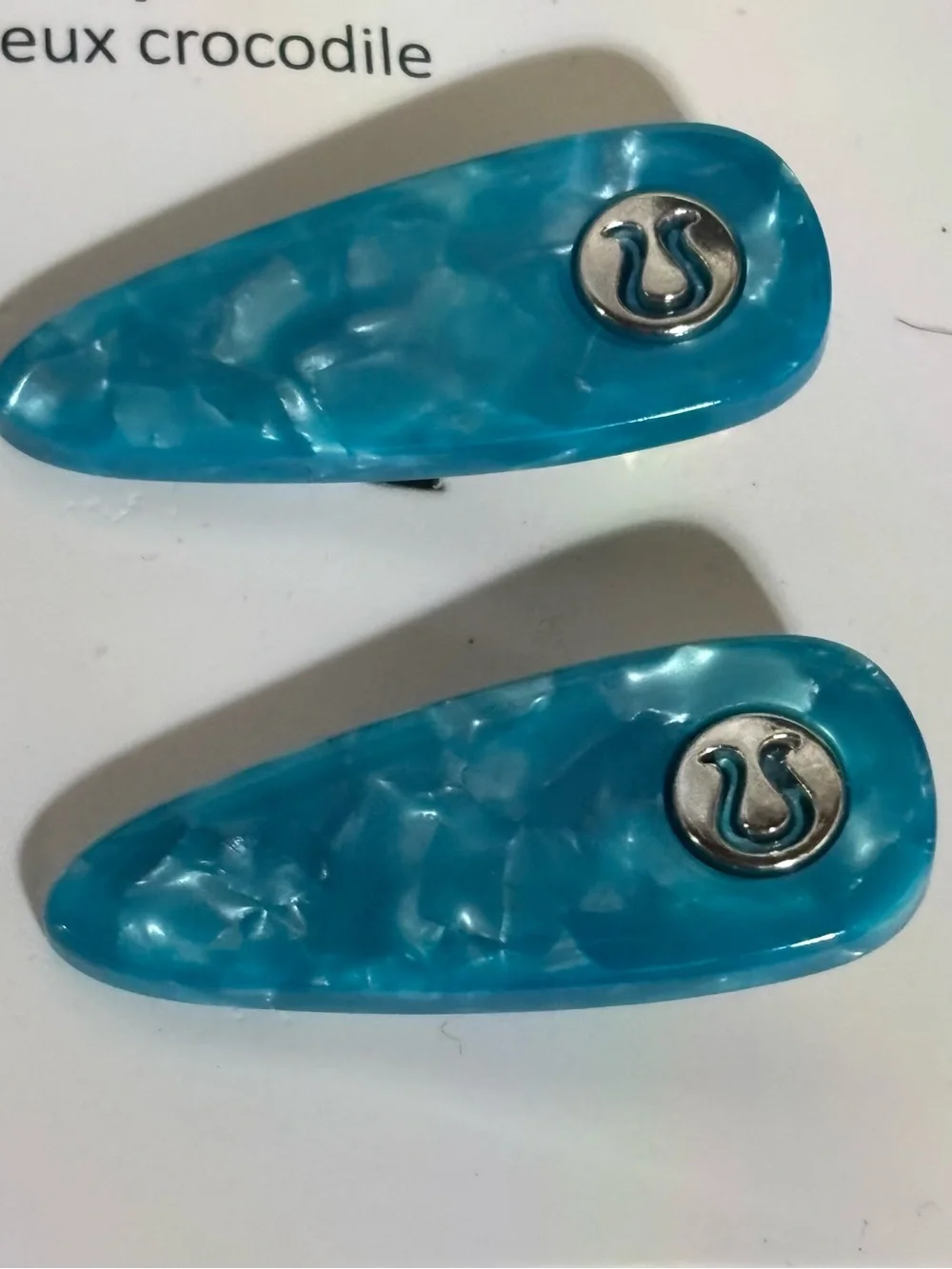 💙 lululemon Alligator Hair Clips 2 Pack Blue Pearlescent NWT